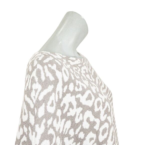 BAREFOOT DREAMS Cozychic Ultra Lite Poncho gray Leopard print One Size - Picture 7 of 9